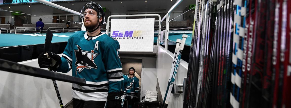 SHARKS RE-SIGN FORWARD JEFFREY VIEL