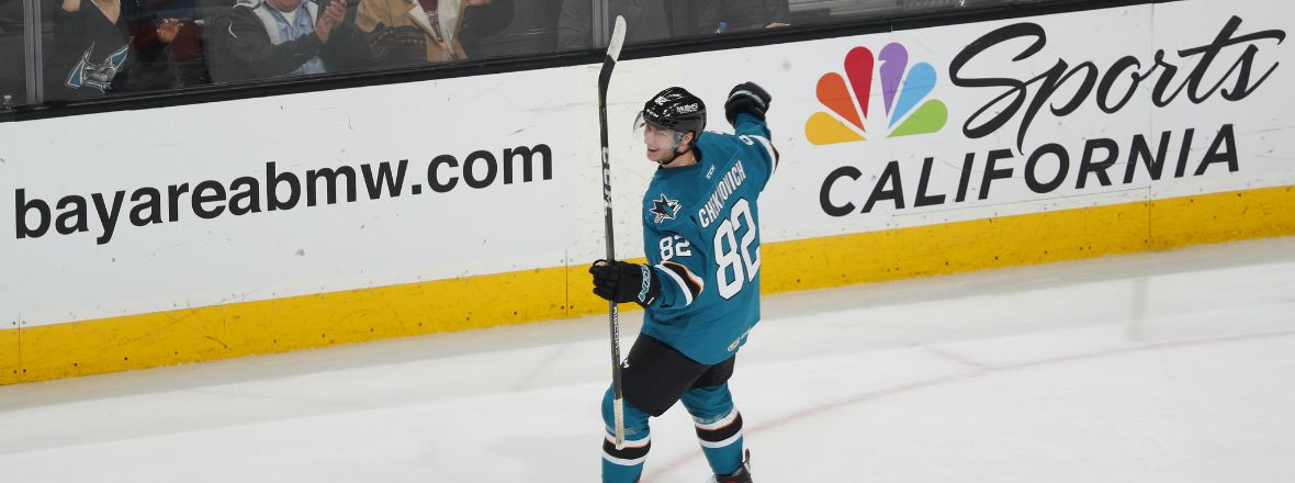 SHARKS SIGN FORWARD IVAN CHEKHOVICH