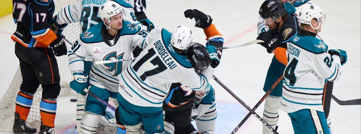 RAU AND BORDELEAU LEAD BARRACUDA PAST GULLS, 6-2